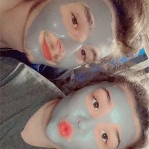 Meet your Posher, Lauralai